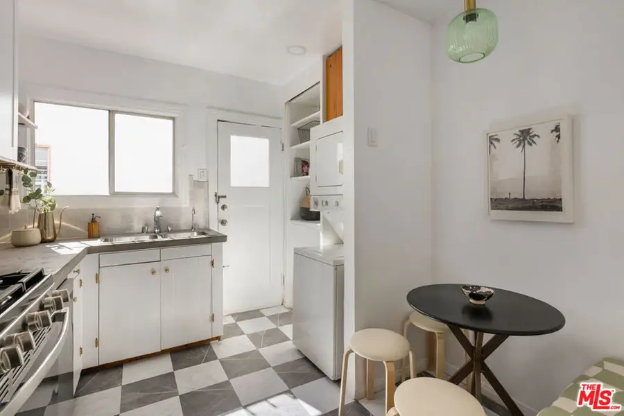 9204 National Boulevard, Los Angeles, CA 90034 - Image #2