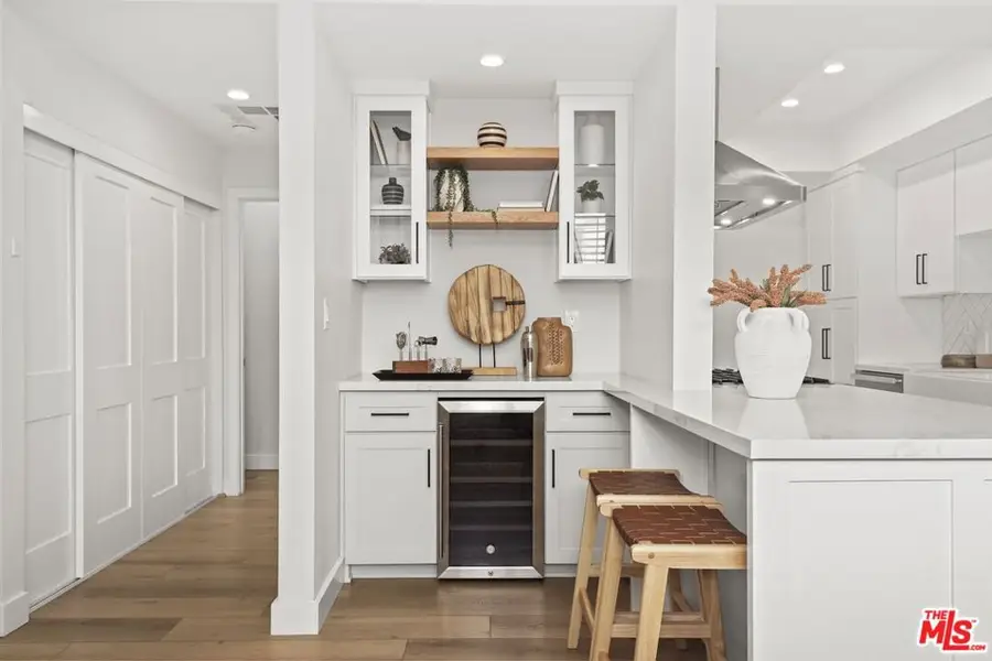 1049 16th Street #5, Santa Monica, CA 90403 - Image #3