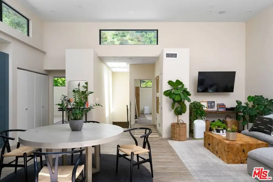 939 N Beverly Glen Boulevard, Los Angeles, CA 90077 - Image #3