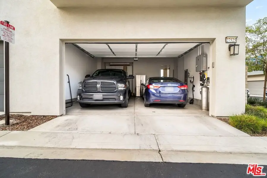 27525 Illumination Court, Valencia, CA 91381 - #3