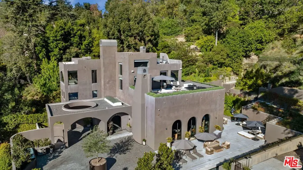 11968 Brentridge Drive, Los Angeles, CA 90049 - #1