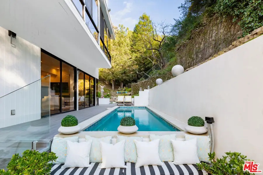 2350 Benedict Canyon Drive, Beverly Hills, CA 90210 - Image #3