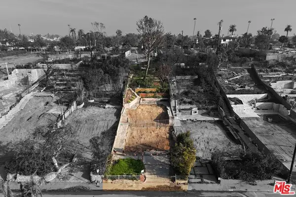 704 Haverford Avenue, Pacific Palisades, CA 90272