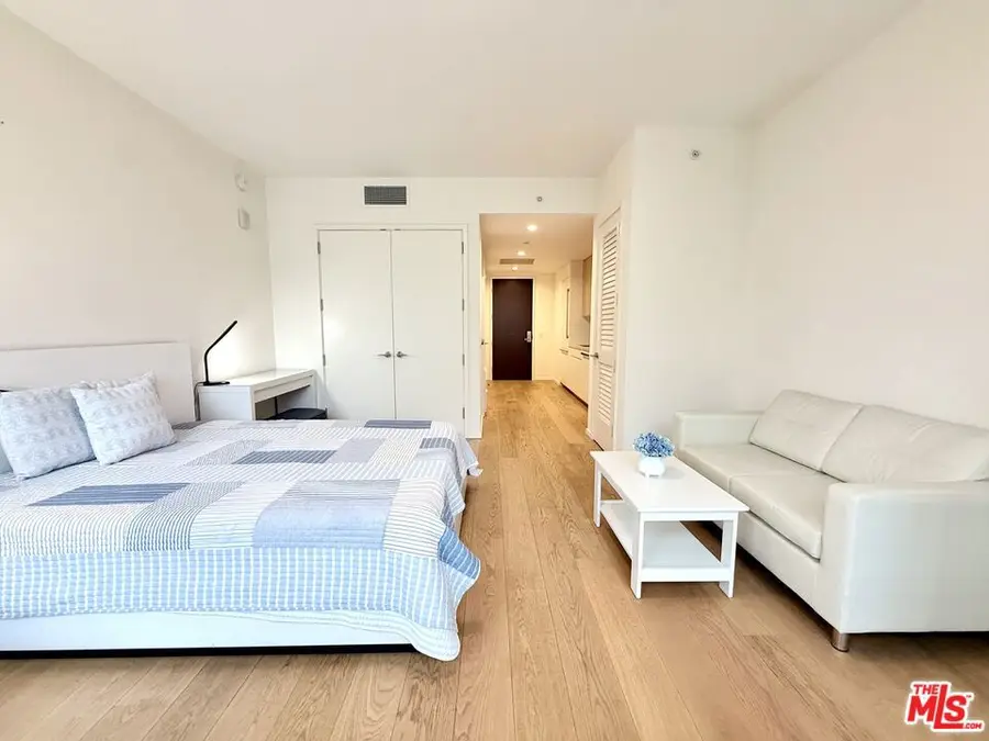 877 Francisco Street #617, Los Angeles, CA 90017 - #3