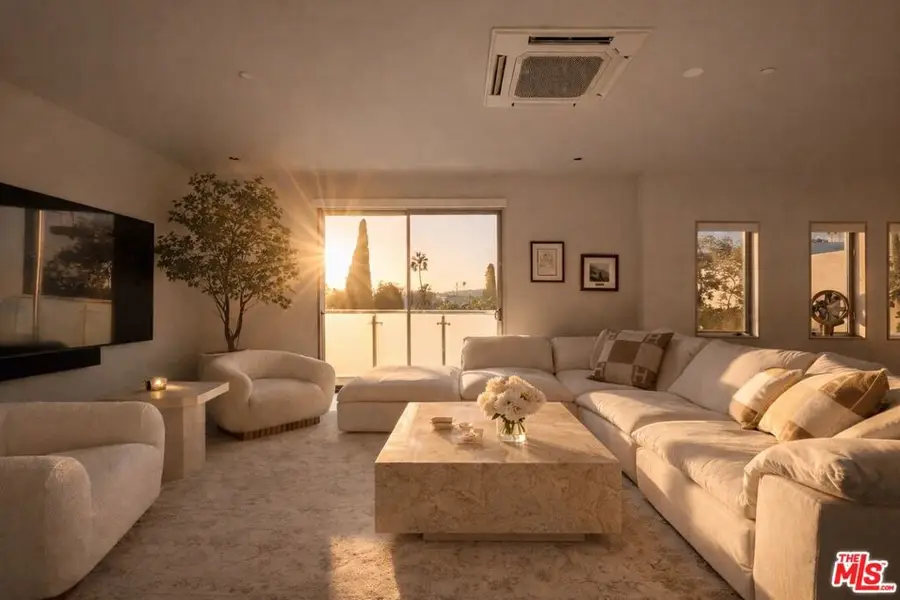 928 N Croft Avenue #304, Los Angeles, CA 90069 - Image #3