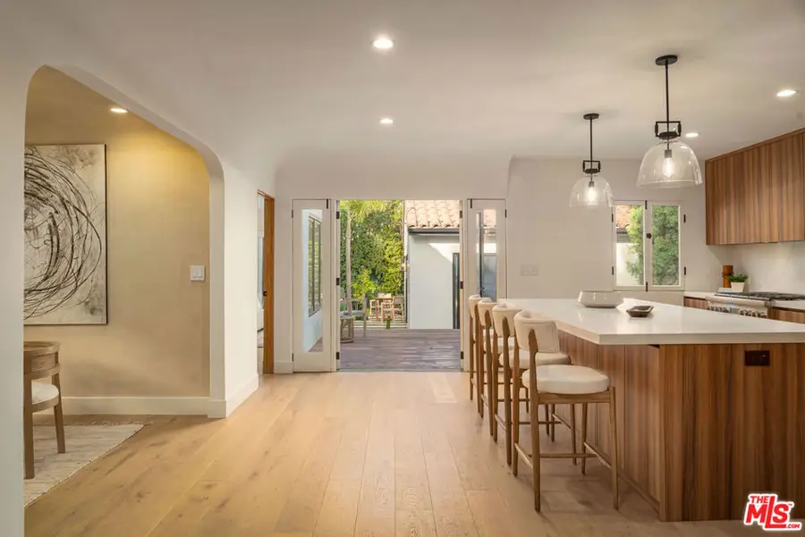 8817 Ashcroft Avenue, West Hollywood, CA 90048 - Image #3