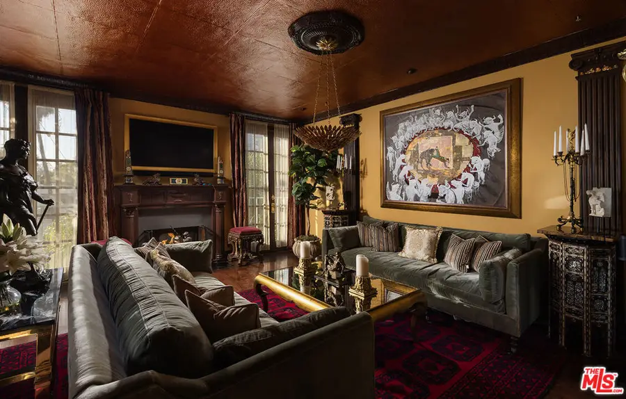 960 N Doheny Drive #306, West Hollywood, CA 90069 - Image #2