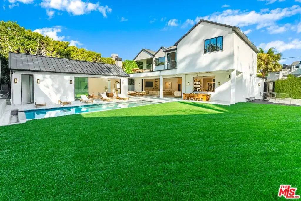 12227 Tweed Lane, Los Angeles, CA 90049 - Image #1