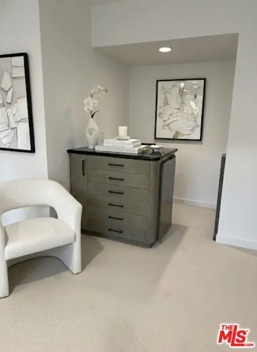 1167 Roxbury Drive #203, Los Angeles, CA 90035 - Image #3