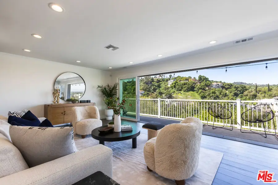 3819 Sunswept Drive, Studio City, CA 91604 - Image #3