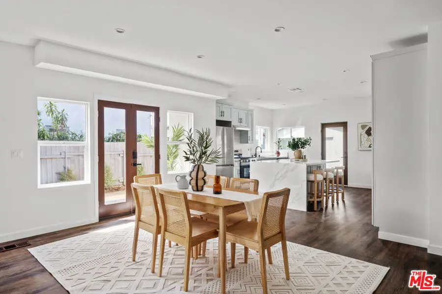 2209 West Boulevard, Los Angeles, CA 90016 - Image #2