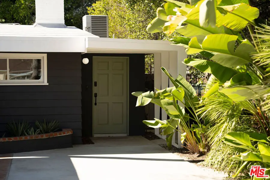 4725 Cedros Avenue, Sherman Oaks, CA 91403 - #3