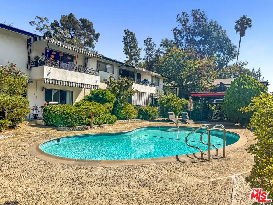 3320 Griffith Park Boulevard #4, Los Angeles, CA 90027 - Image #1