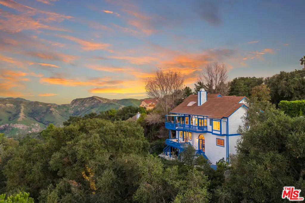20675 Medley Lane, Topanga, CA 90290 - Image #1