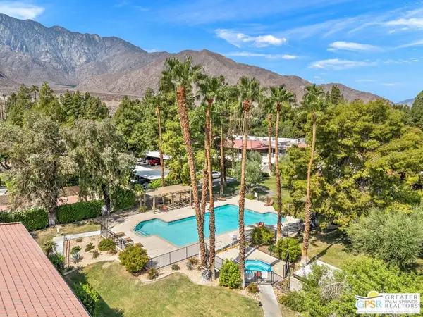 575 N Villa Court #204, Palm Springs, CA 92262