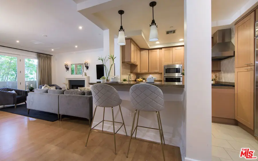 411 N Oakhurst Drive #305, Beverly Hills, CA 90210 - #2