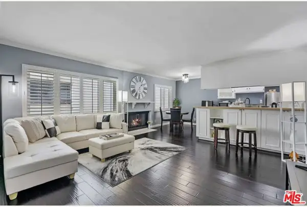 11639 Chenault Street #404, Los Angeles, CA 90049