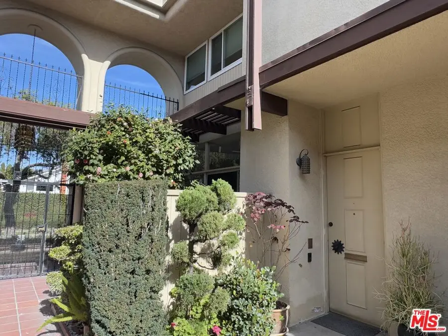 5346 Fairview Boulevard, Los Angeles, CA 90056 - Image #3