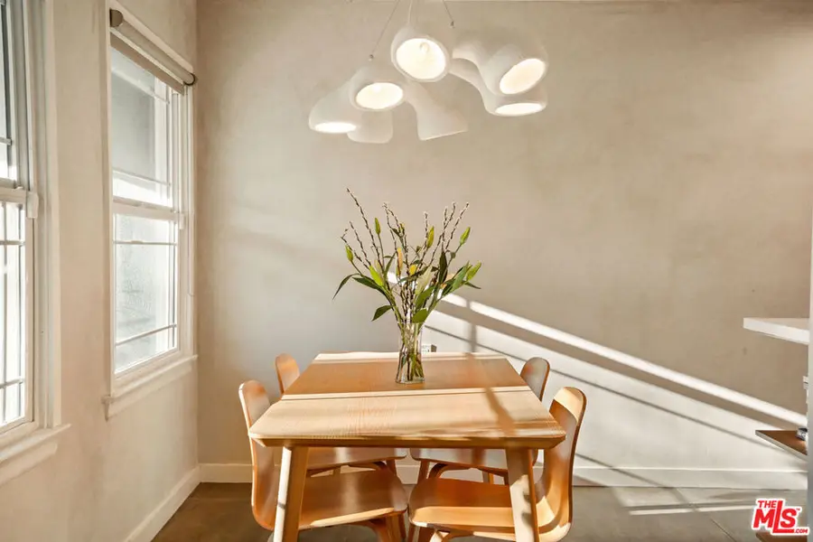 3488 Rosewood Avenue, Los Angeles, CA 90066 - #3