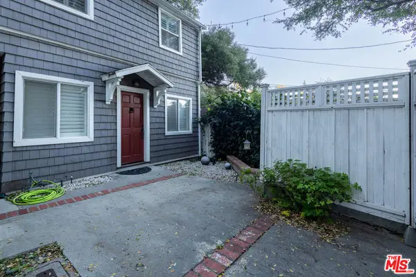 2015 Rosilla Place, Los Angeles, CA 90046