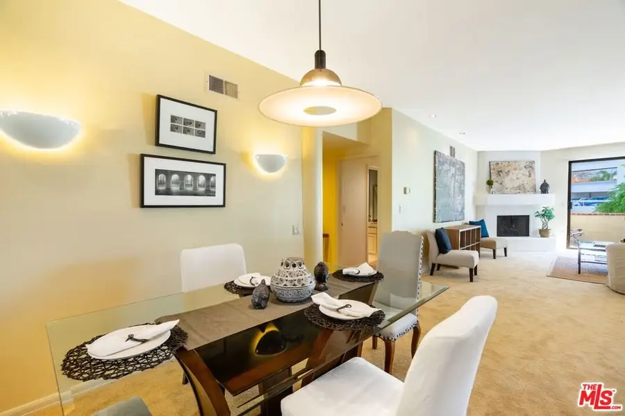 11755 Montana Avenue #201, Los Angeles, CA 90049 - #3