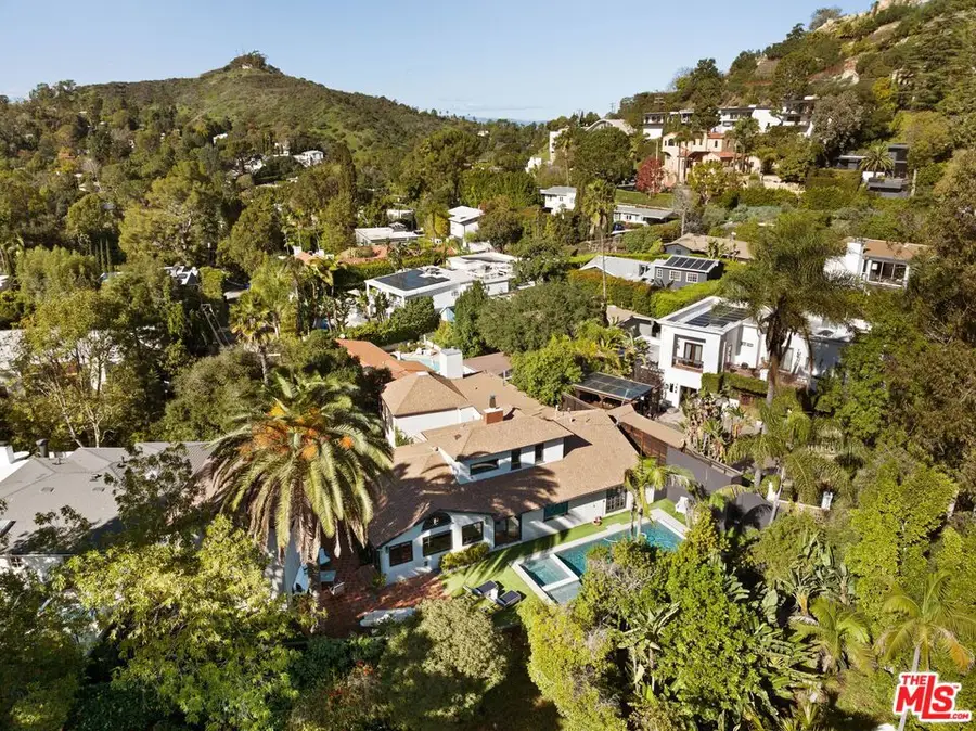 2770 La Castana Drive, Los Angeles, CA 90046 - Image #2