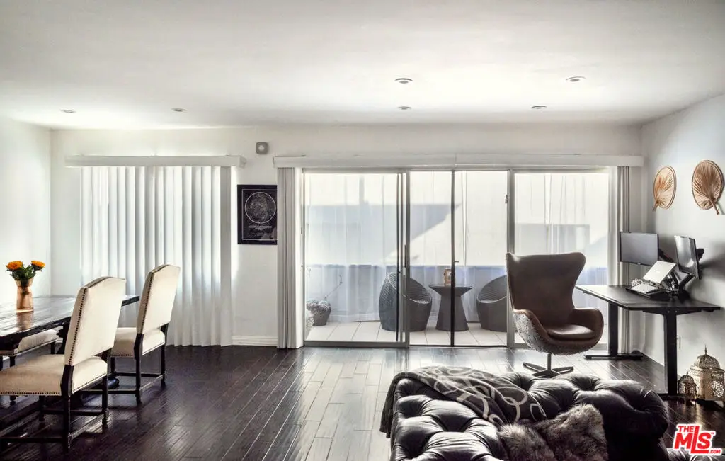 7259 Hillside Avenue #202, Los Angeles, CA 90046 - Image #1