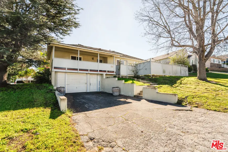 7741 Airport Boulevard, Los Angeles, CA 90045 - Image #2