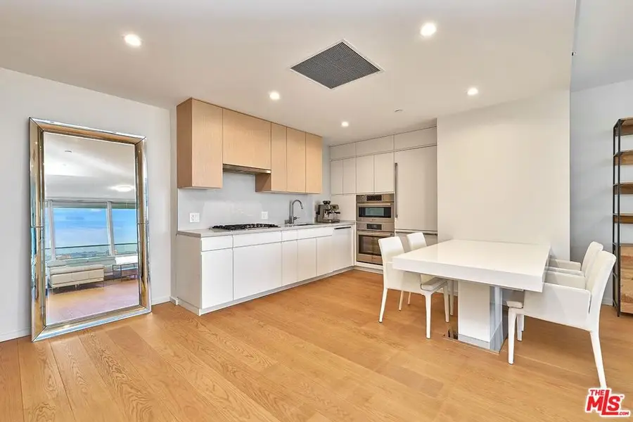 877 Francisco Street #1516, Los Angeles, CA 90017 - Image #3