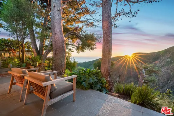 16798 Charmel Lane, Pacific Palisades, CA 90272