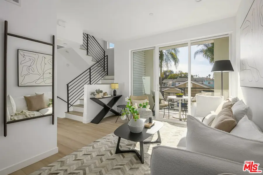 5851 David Avenue, Los Angeles, CA 90034 - #3