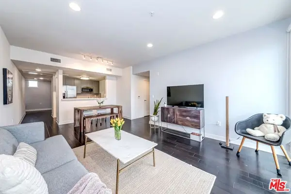 436 S Virgil Avenue #PH 1, Los Angeles, CA 90020