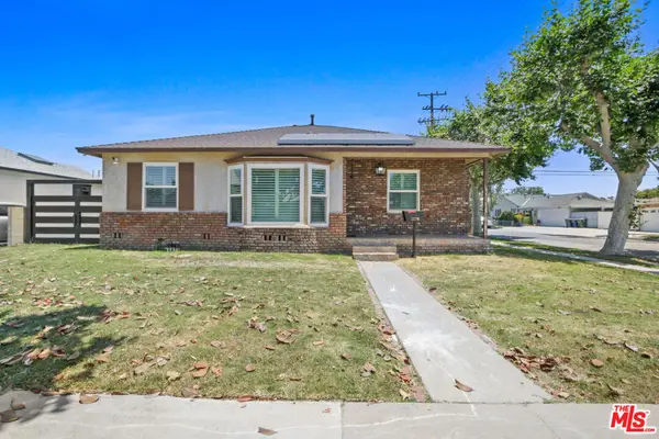 4702 Adenmoor Avenue, Lakewood, CA 90713
