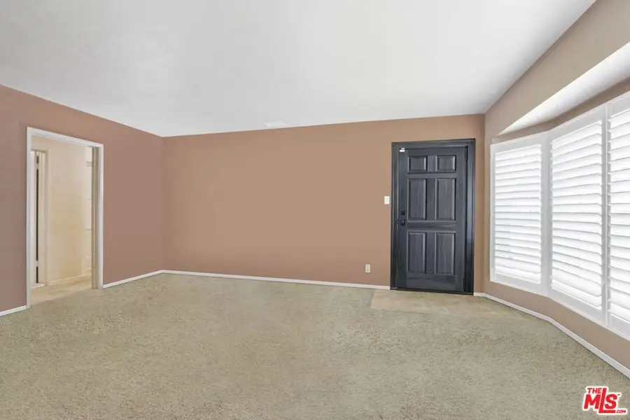 4702 Adenmoor Avenue, Lakewood, CA 90713 - Image #2