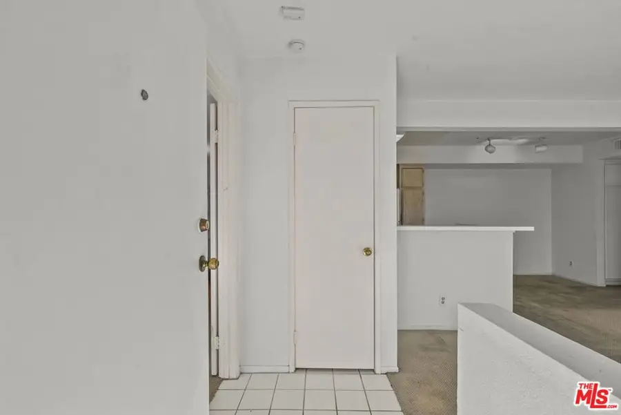 21302 Nandina Lane #202, Newhall, CA 91321 - #3