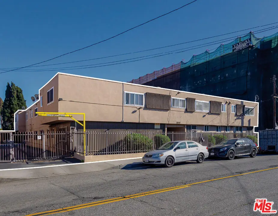 10130 S Inglewood Avenue, Inglewood, CA 90304 - Image #1