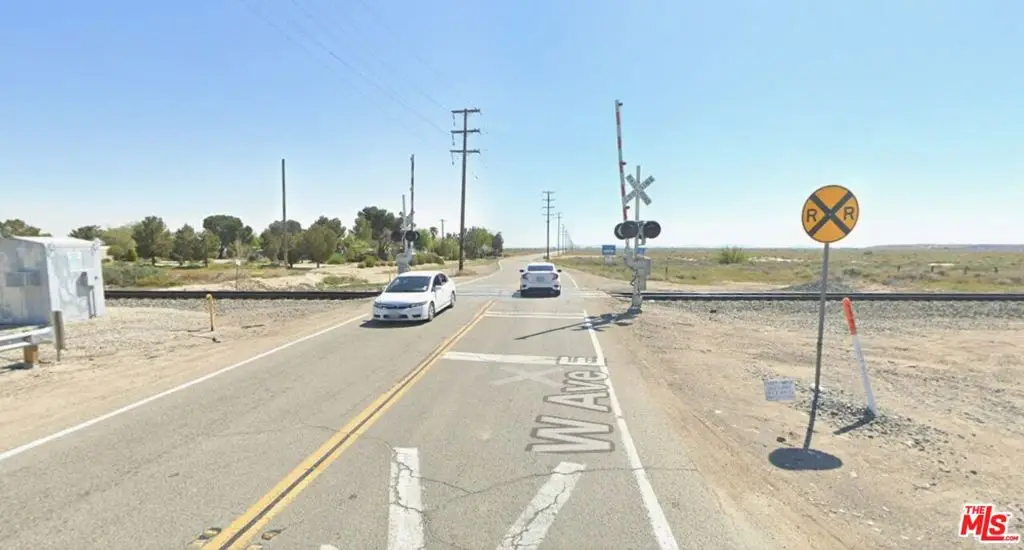 212 W Avenue E, Lancaster, CA 93536 - Image #1