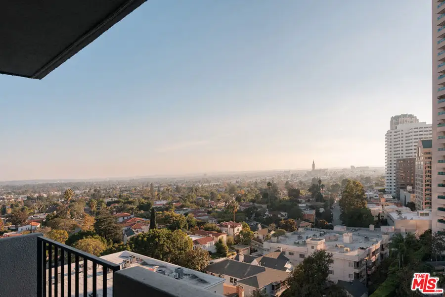 10450 Wilshire Boulevard #12C, Los Angeles, CA 90024 - Image #3