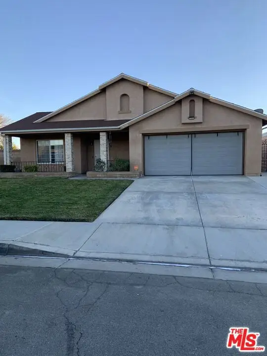 3310 Kayak Street, Lancaster, CA 93535 - Image #1