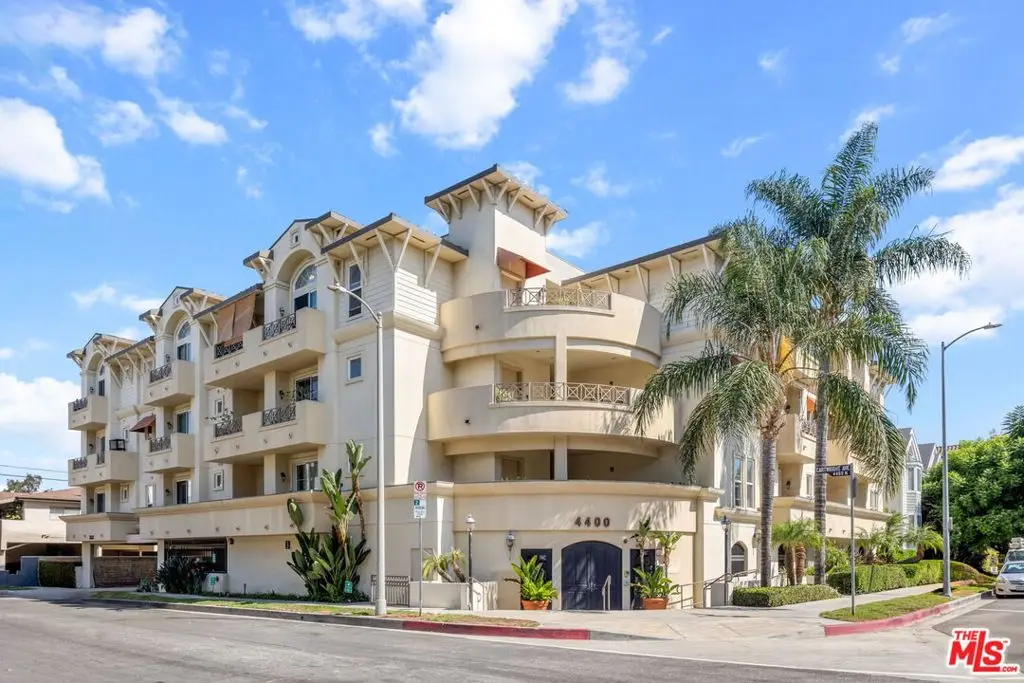 4400 Cartwright Avenue #102, North Hollywood, CA 91602 - Image #1