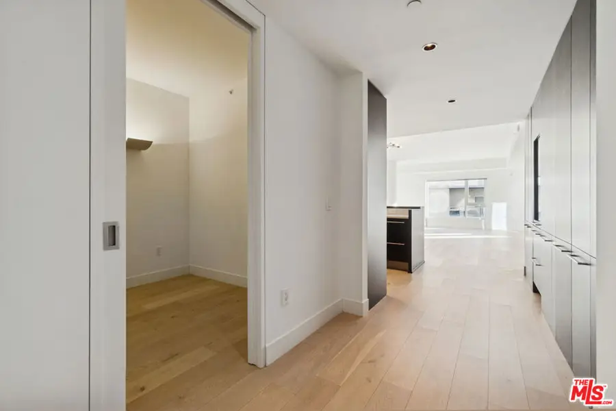 6250 Hollywood Boulevard #8K, Los Angeles, CA 90028 - Image #2