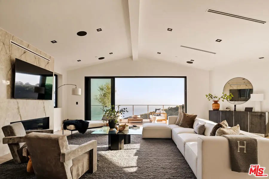 5877 Trancas Canyon Road, Malibu, CA 90265 - Image #3