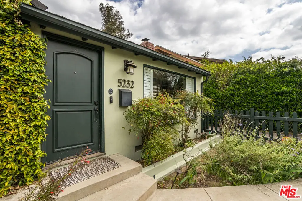 5232 Irvine Avenue, North Hollywood, CA 91601 - Image #1