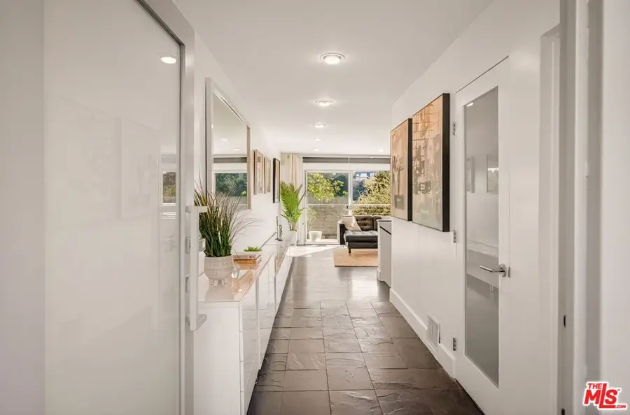 2388 Kimridge Road, Beverly Hills, CA 90210 - Image #3