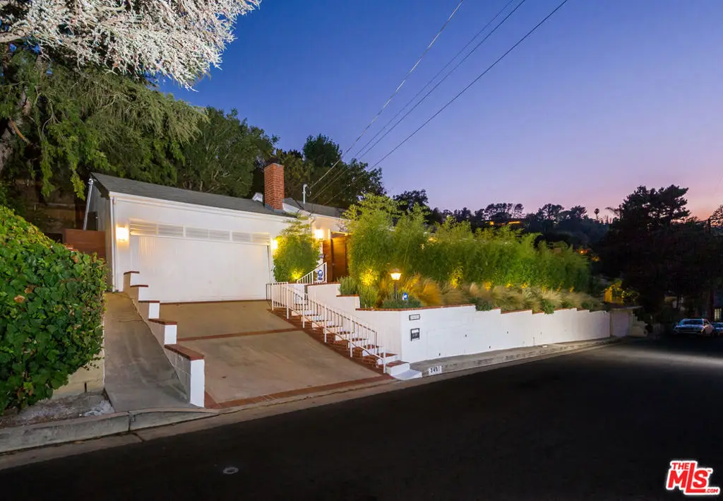 3401 Camino De La Cumbre, Sherman Oaks, CA 91423 - Image #1