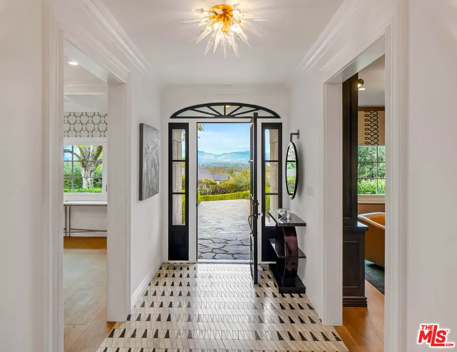 4621 Balboa Avenue, Encino, CA 91316 - Image #2