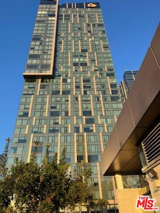 889 Francisco Street #710, Los Angeles, CA 90017