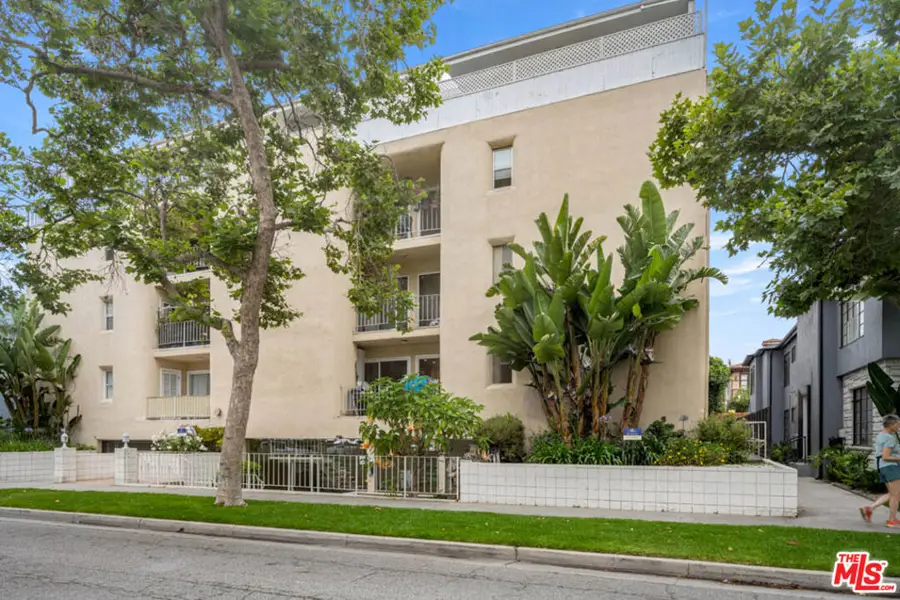 423 S Rexford Drive #202, Beverly Hills, CA 90212 - Image #2