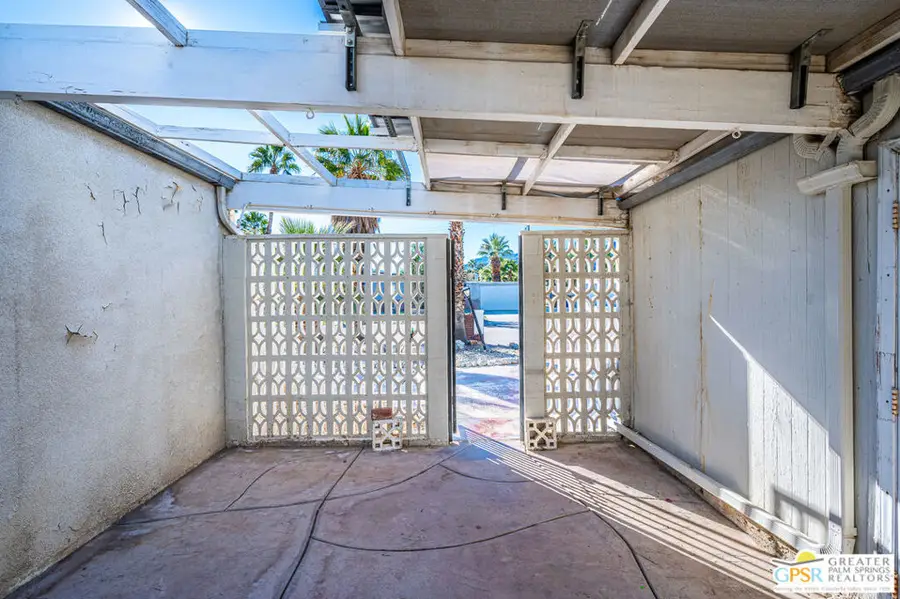 488 E Laurel Circle, Palm Springs, CA 92262 - Image #3