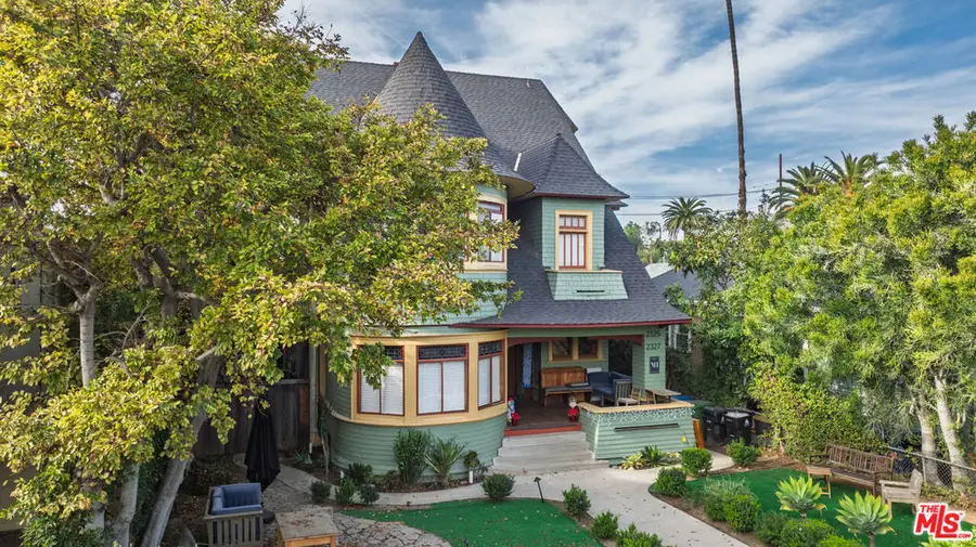 2325 Portland Street, Los Angeles, CA 90007 - Image #2